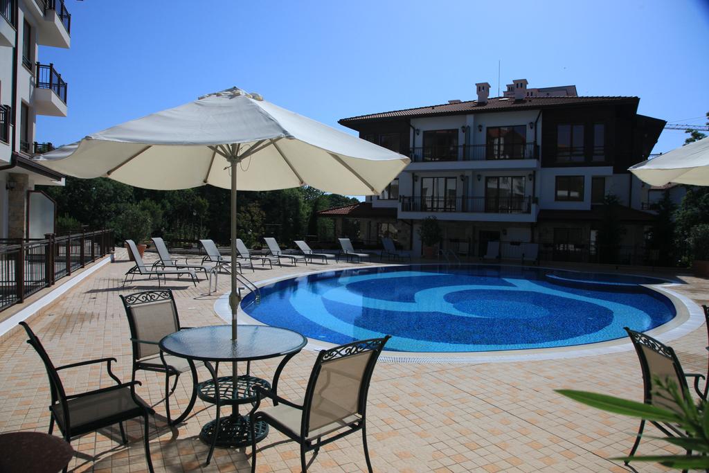 SIRENA_HOTEL_BYALA_BULGARIA_AIR_TOUR_TRAVEL 